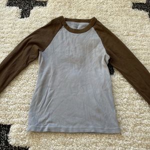 Brandy Melville Blue and Brown Long Sleeve